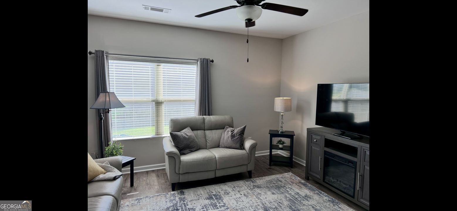 Maple Park at Mundy Mill - Residential