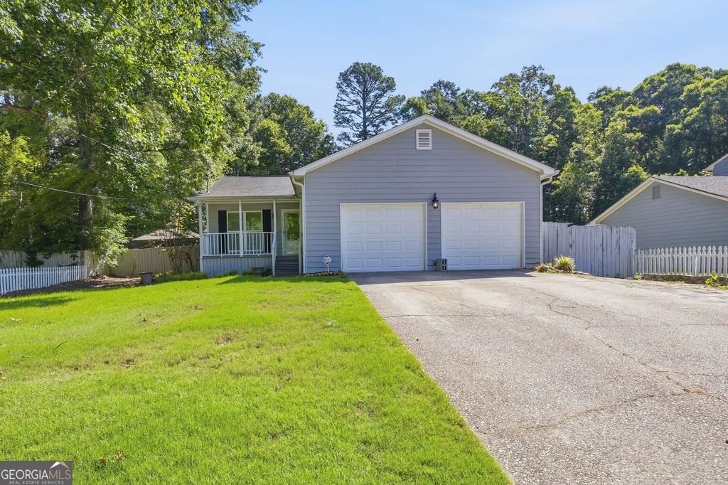 Photo of 3070 Everson Court, Snellville, GA 30039 (MLS # 10765220)