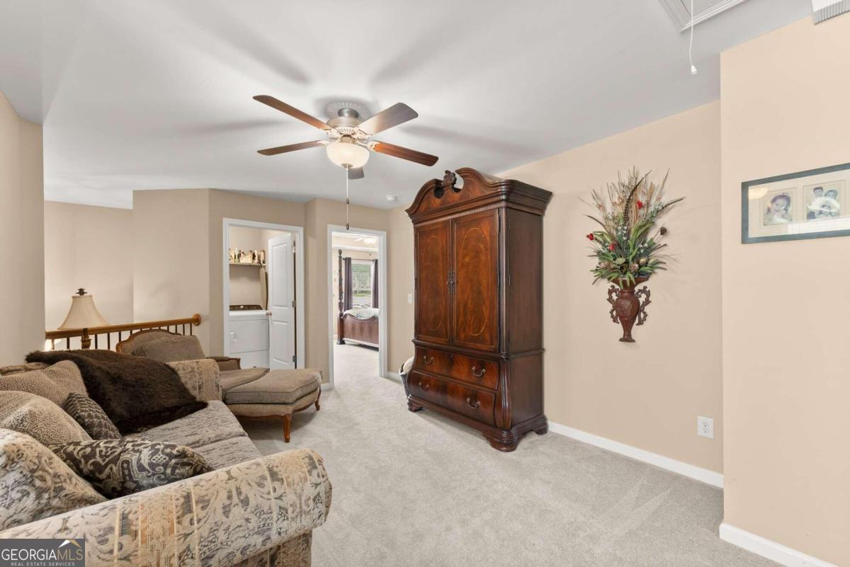 Photo 15 of 44 of 5914 Watersdown WAY house