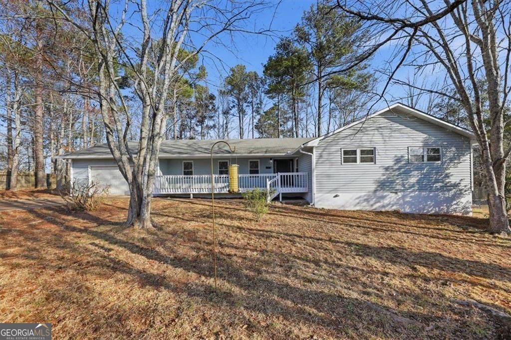 Photo of 8976 Ochil Lane, Winston, GA 30187 (MLS # 10696217)
