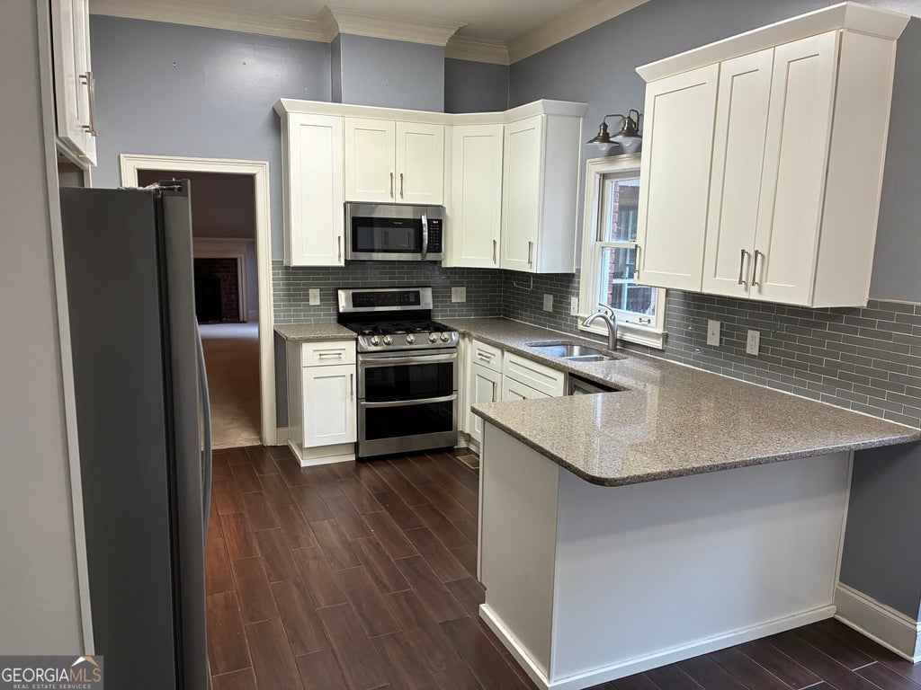 Photo of 110 Regal Oak Ct, Tyrone, GA 30290 (MLS # 10817039)