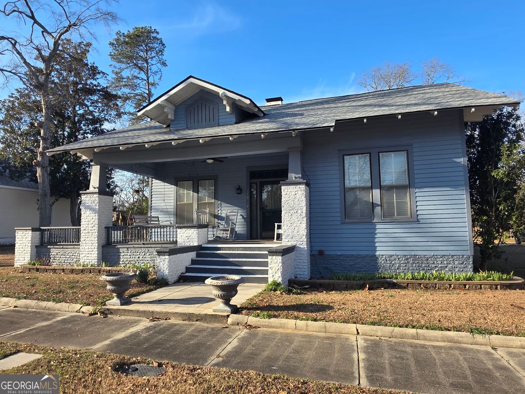 Photo of 318 White Oak Street, Thomson, GA 30824 (MLS # 10671286)