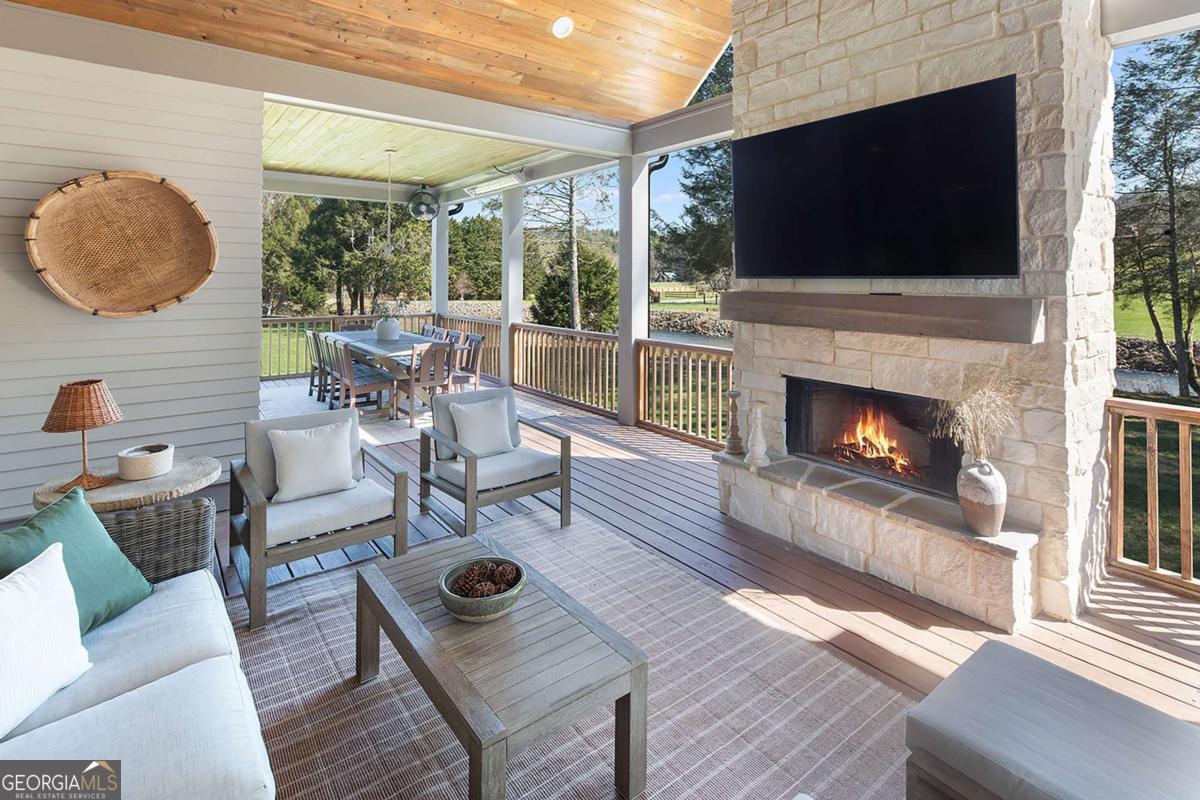 346 Woodeye CIR