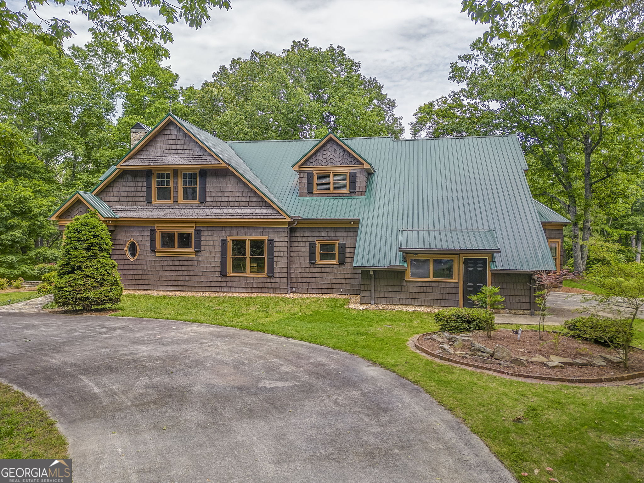 371 Stallion DR
