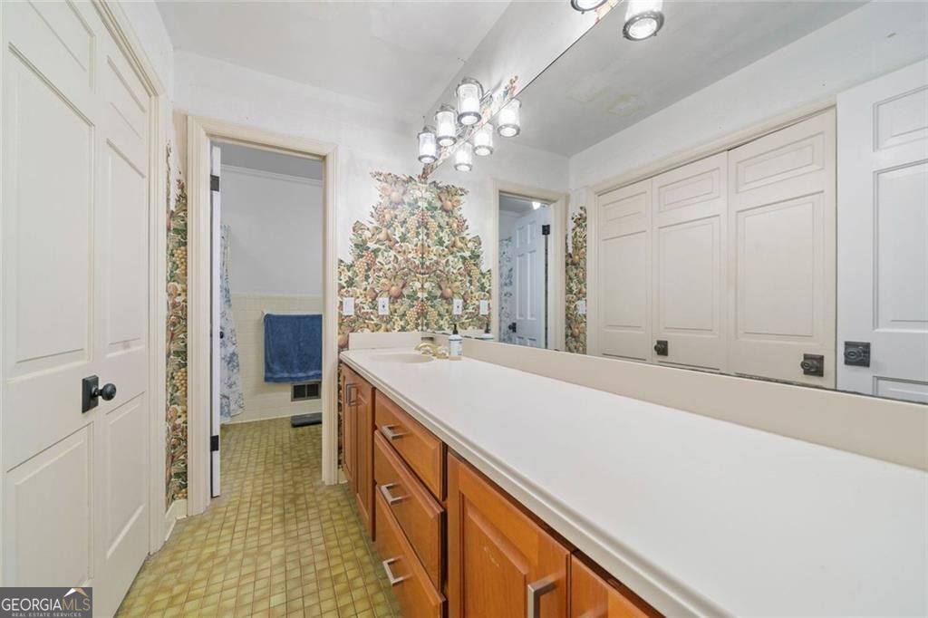 SUNSET HEIGHTS - Residential