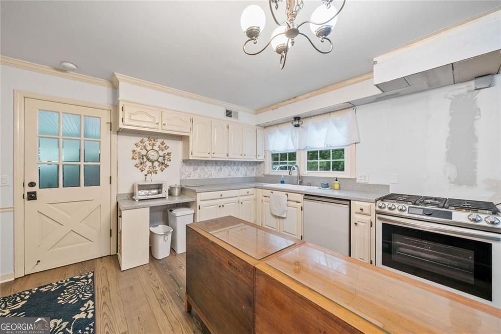 SUNSET HEIGHTS - Residential