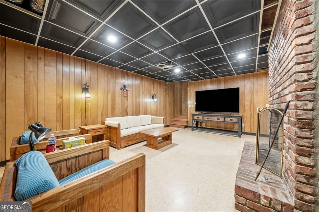 SUNSET HEIGHTS - Residential