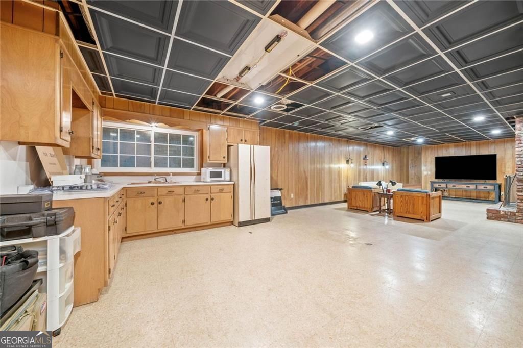 SUNSET HEIGHTS - Residential