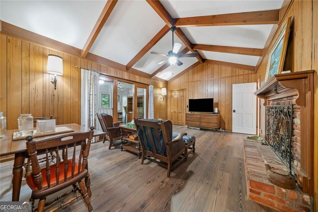 SUNSET HEIGHTS - Residential