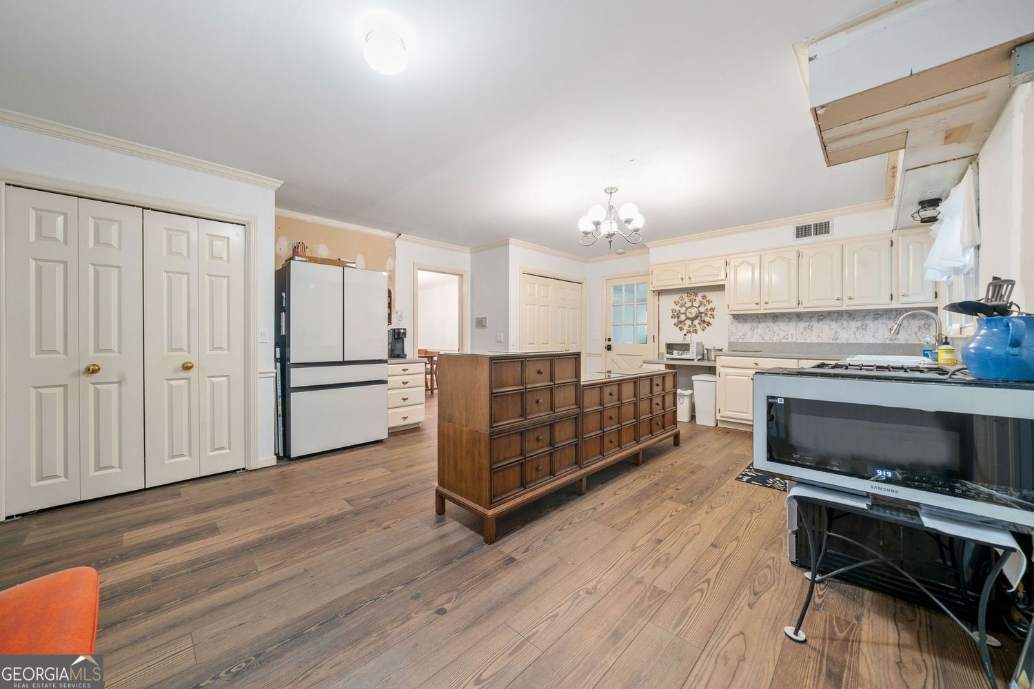 SUNSET HEIGHTS - Residential