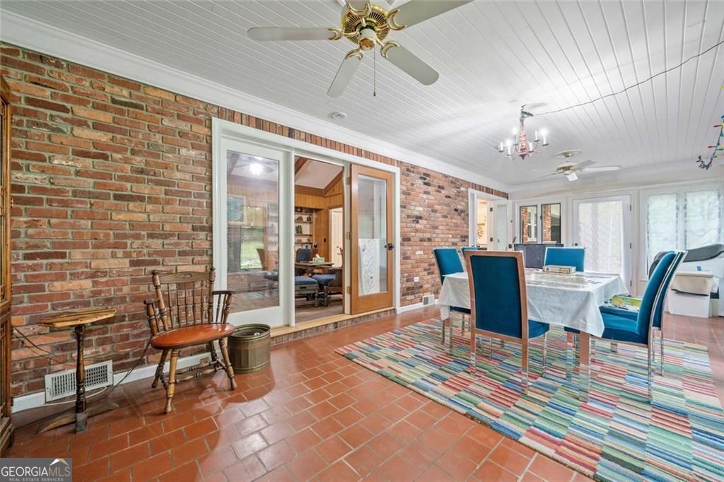 SUNSET HEIGHTS - Residential