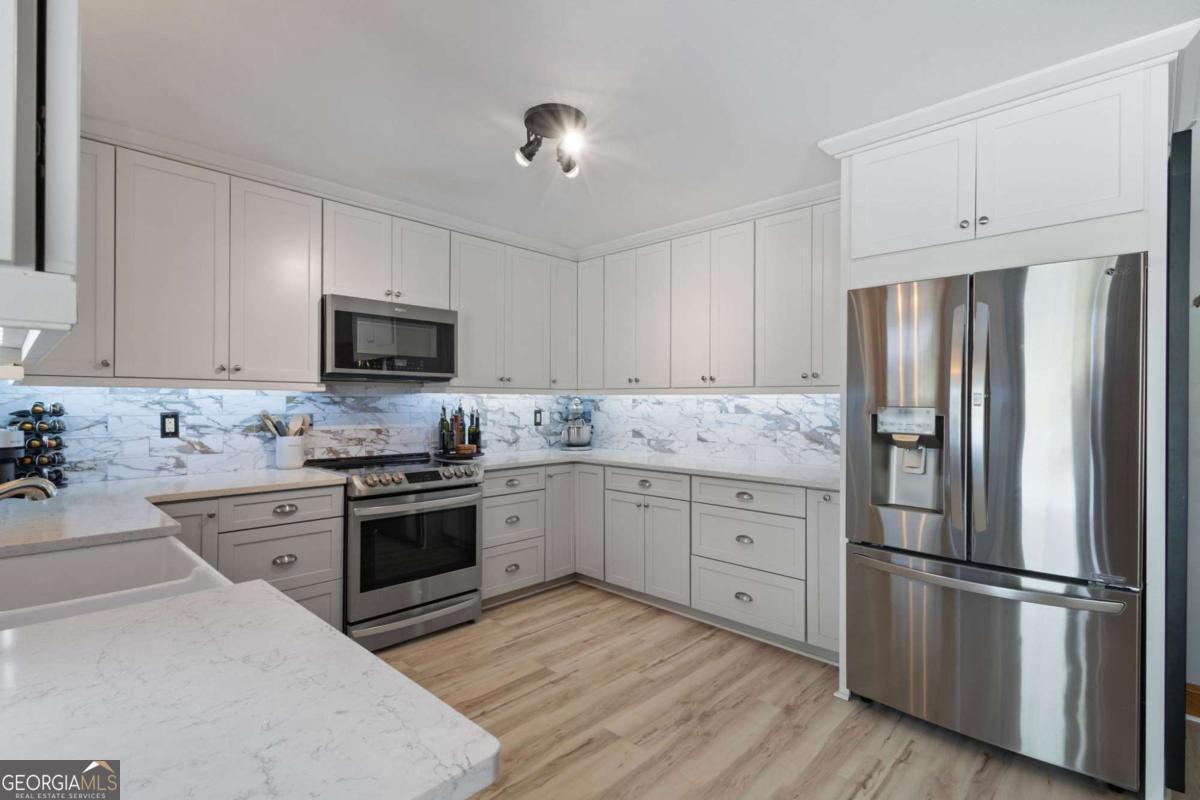 151 Hickory Hills TRL