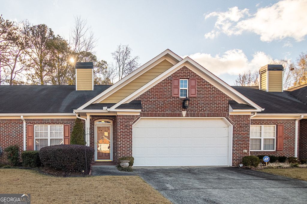 Photo of 2545 Rosehill Circle, Lithia Springs, GA 30122 (MLS # 10658703)