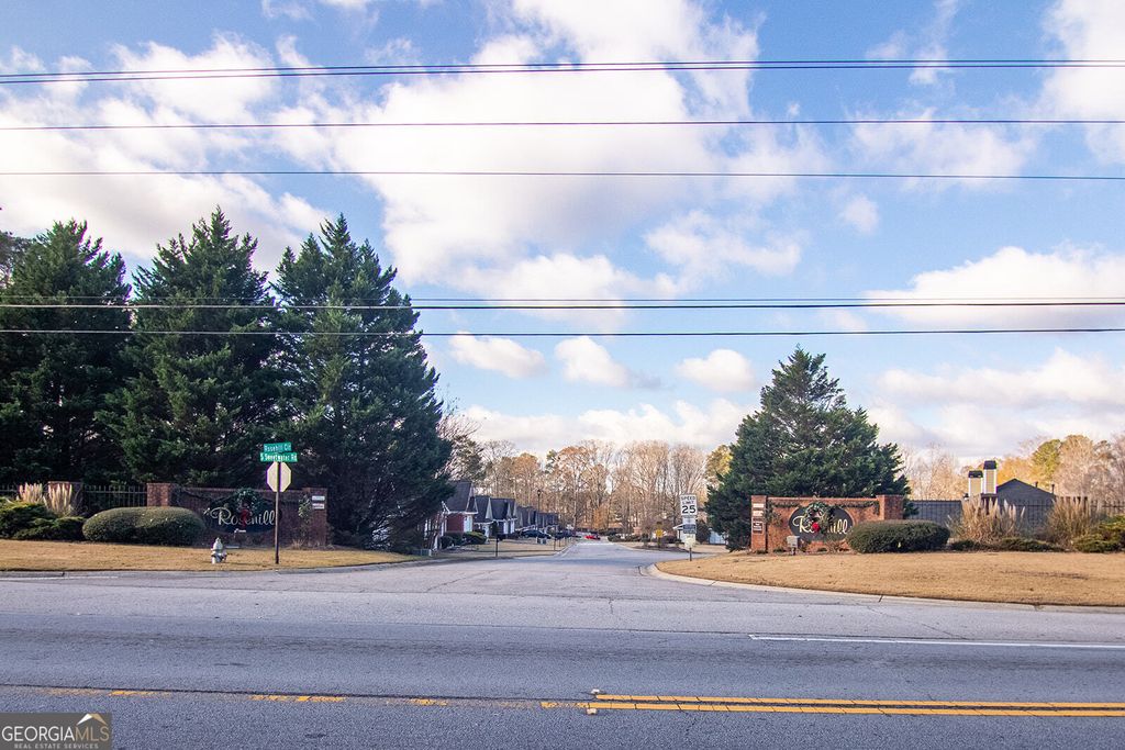 Photo of 2545 Rosehill Circle, Lithia Springs, GA 30122 (MLS # 10658703)