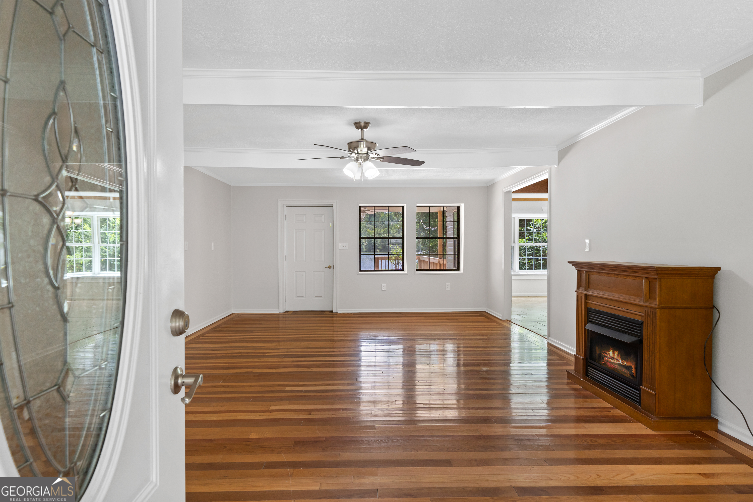 274 S Steel Bridge RD