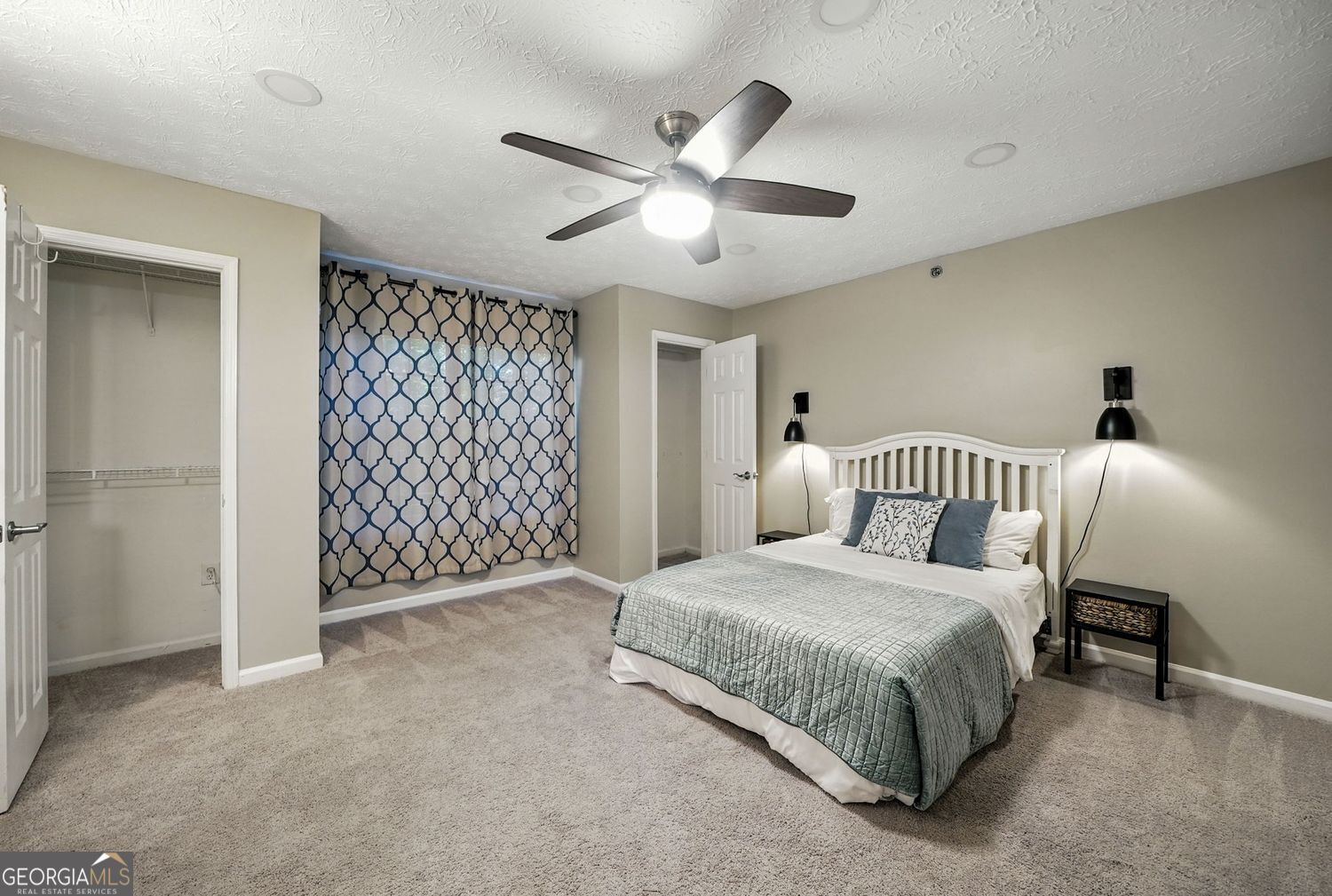 THE WILLOWS BY RIVER CONDOS - Residential