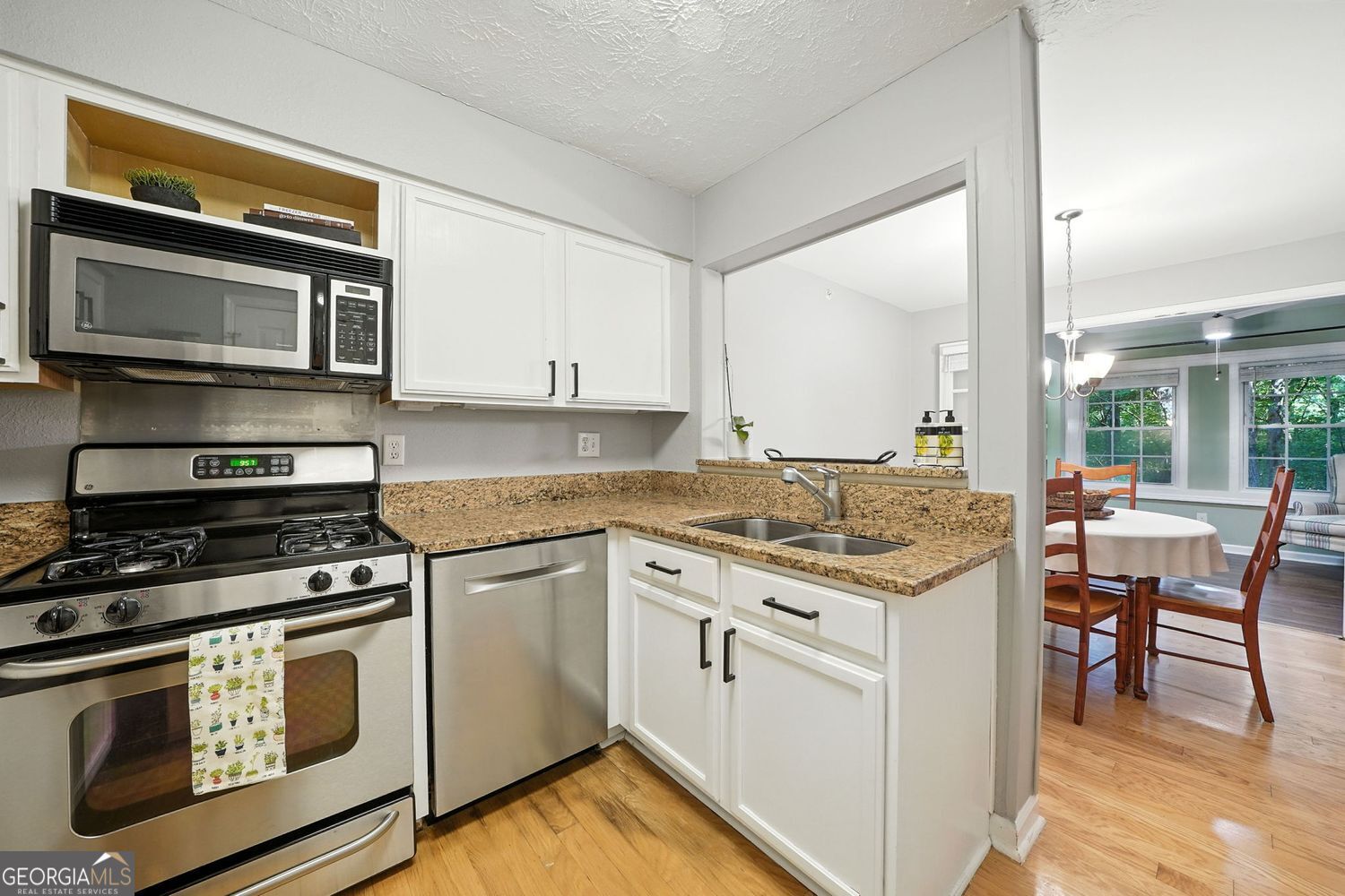 THE WILLOWS BY RIVER CONDOS - Residential