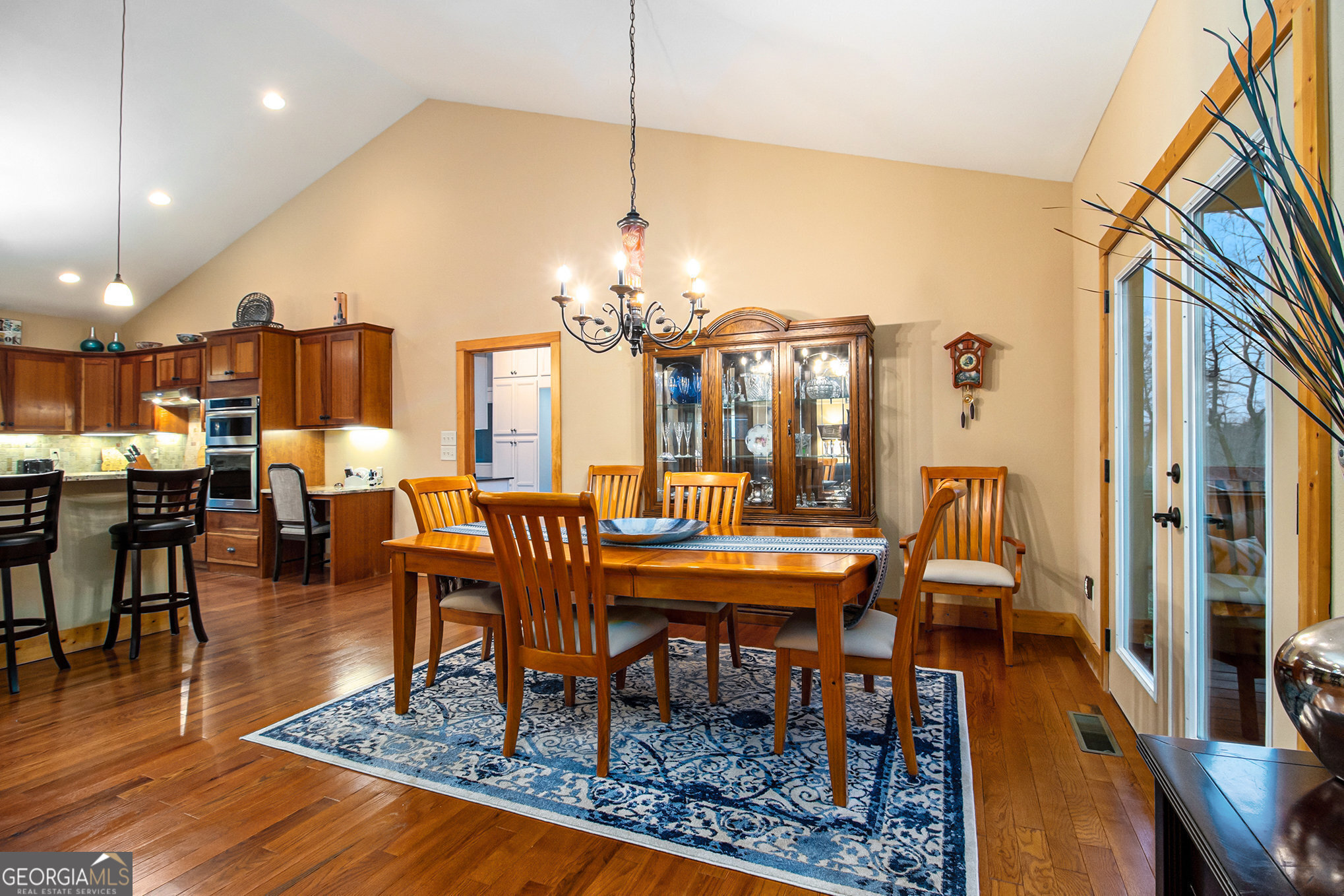 Cleveland, Georgia 30528, United States, 3 Bedrooms Bedrooms, ,3 BathroomsBathrooms,Residential,Pending,12264