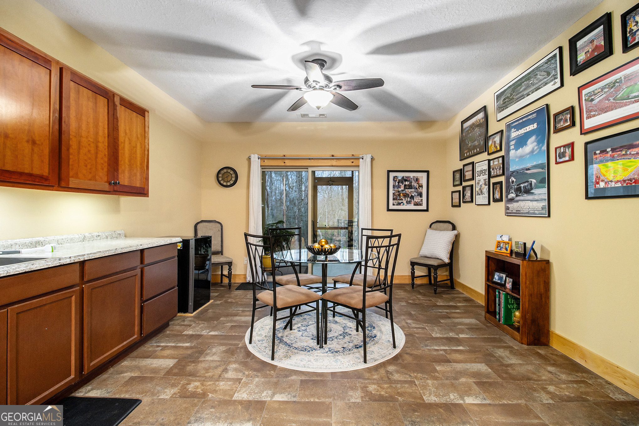 Cleveland, Georgia 30528, United States, 3 Bedrooms Bedrooms, ,3 BathroomsBathrooms,Residential,Pending,12264