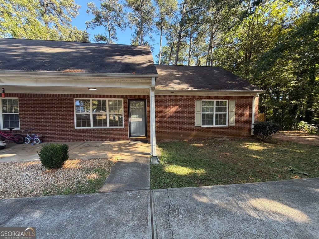 Photo of 15 Simonton Ct., Tucker, GA 30084 (MLS # 10875724)