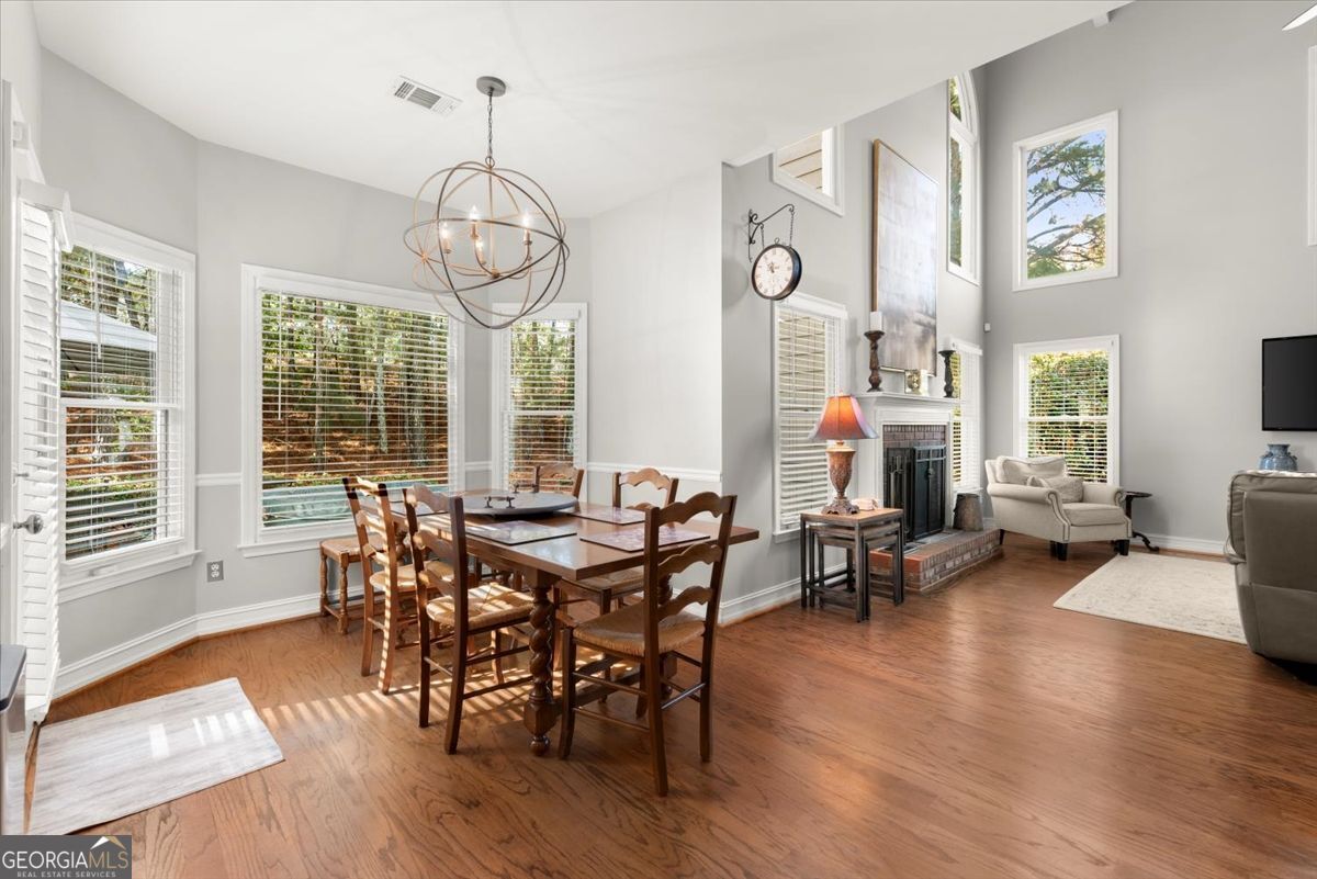 Oxford Lakes - Residential