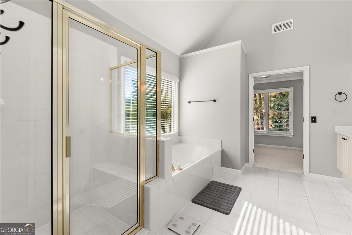 Oxford Lakes - Residential