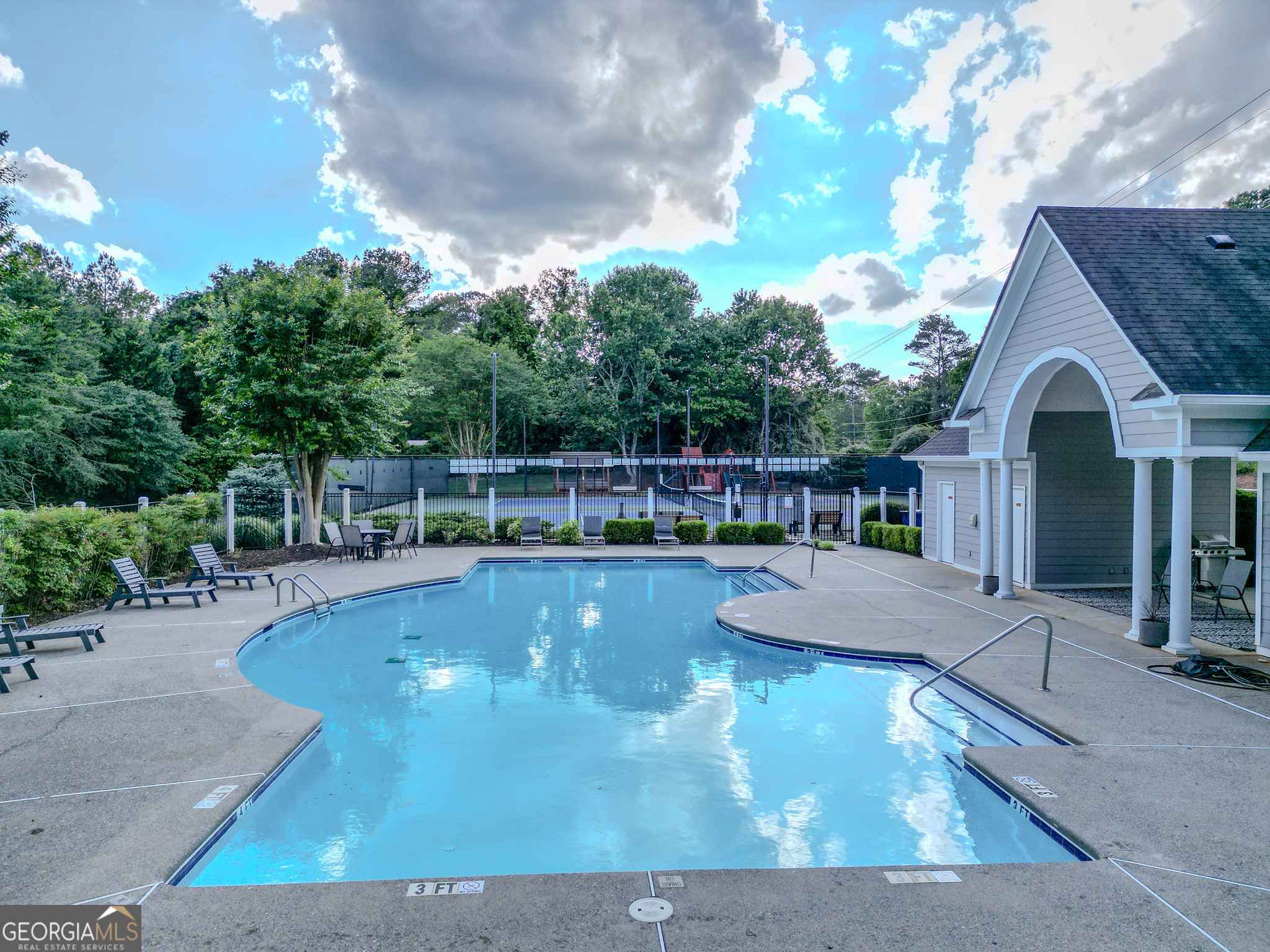 Oxford Lakes - Residential