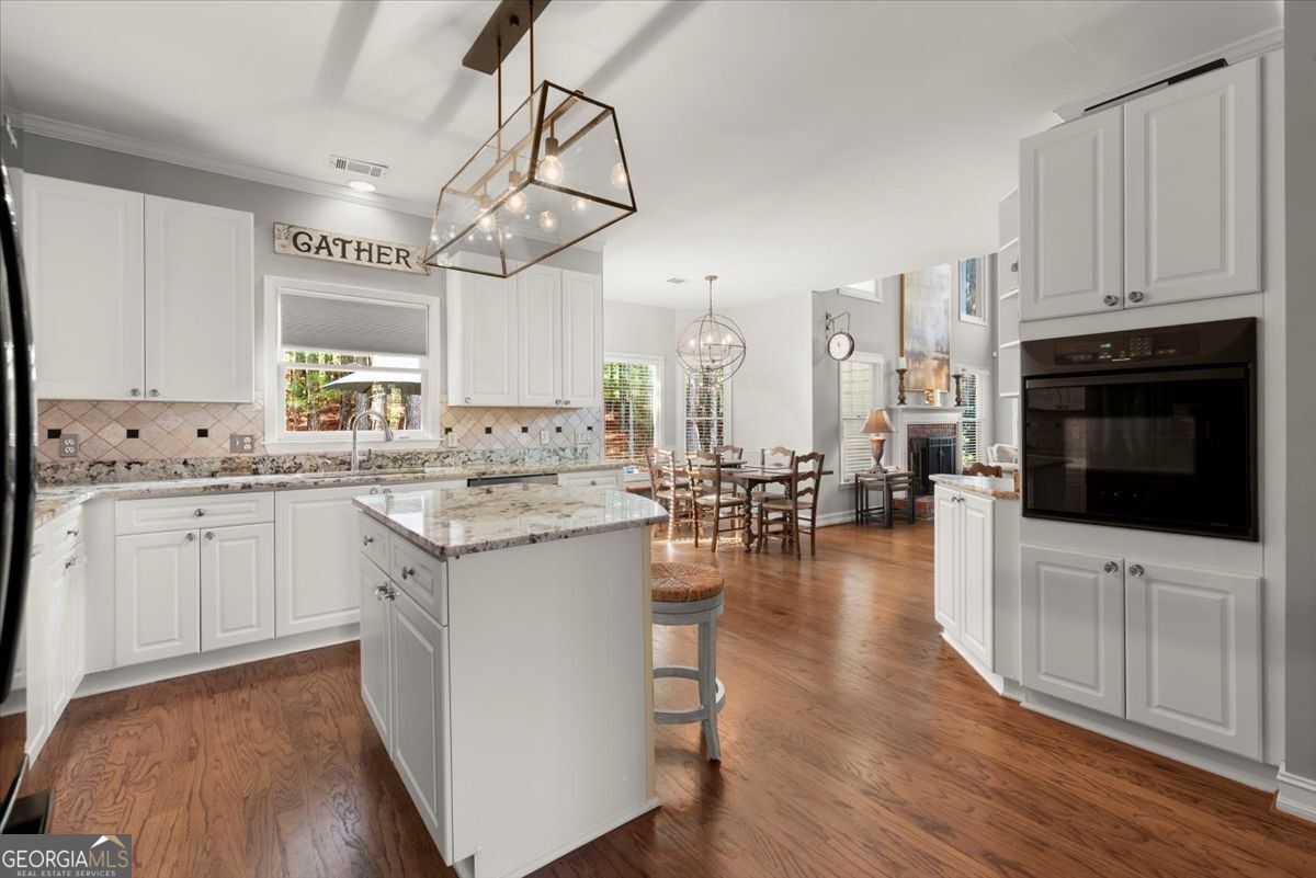 Oxford Lakes - Residential