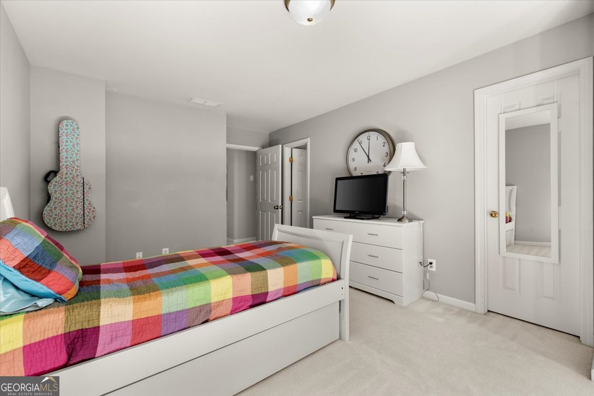 Oxford Lakes - Residential