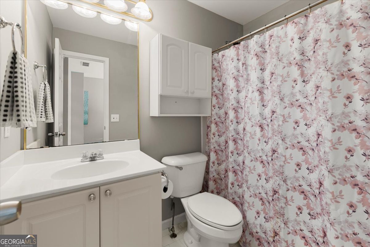 Oxford Lakes - Residential