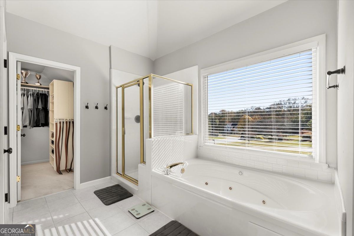 Oxford Lakes - Residential