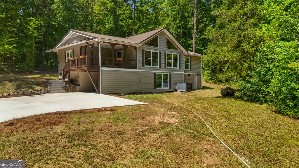 Photo of 1194 Booger Hollow Road SW, Lindale, GA 30147 (MLS # 10866455)