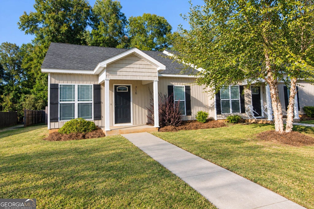 Photo of 316 Grayton Way, Perry, GA 31069 (MLS # 10881580)