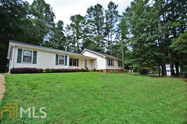 Larkview Manor - Residential