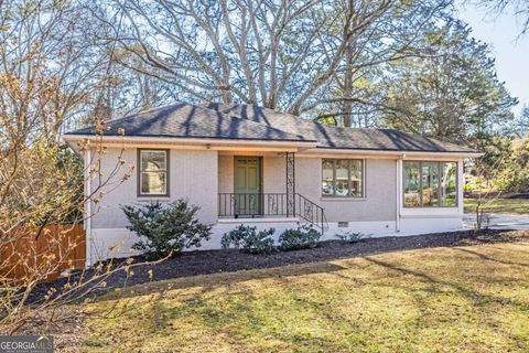2018 Braeburn CIR SE Atlanta GA 30316
