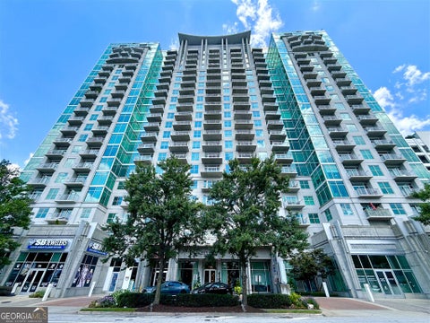 Photo of 250 Pharr Road NE #APT 1801, Atlanta, GA 30305 (MLS # 10837104)