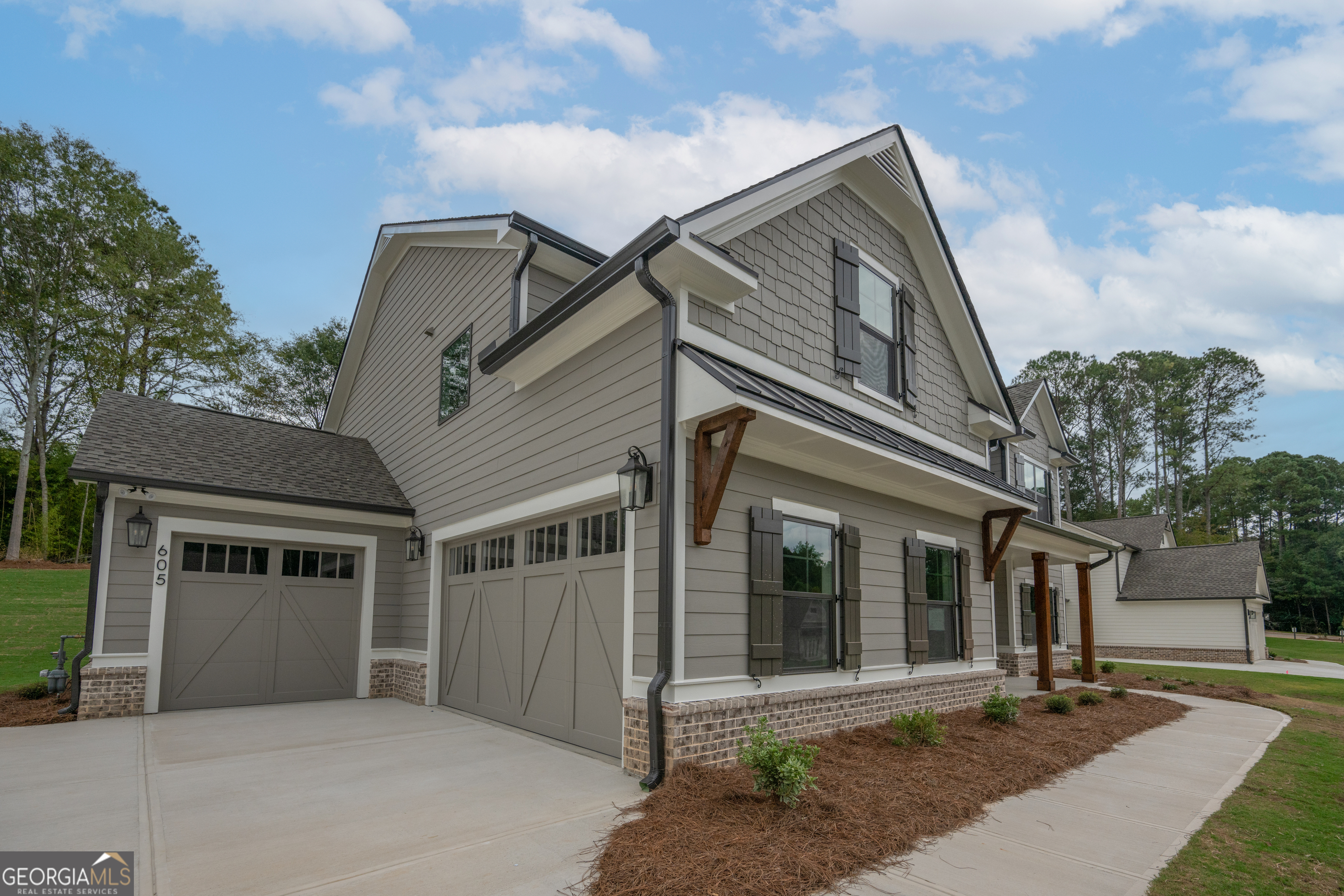 605 Whiporwill CV