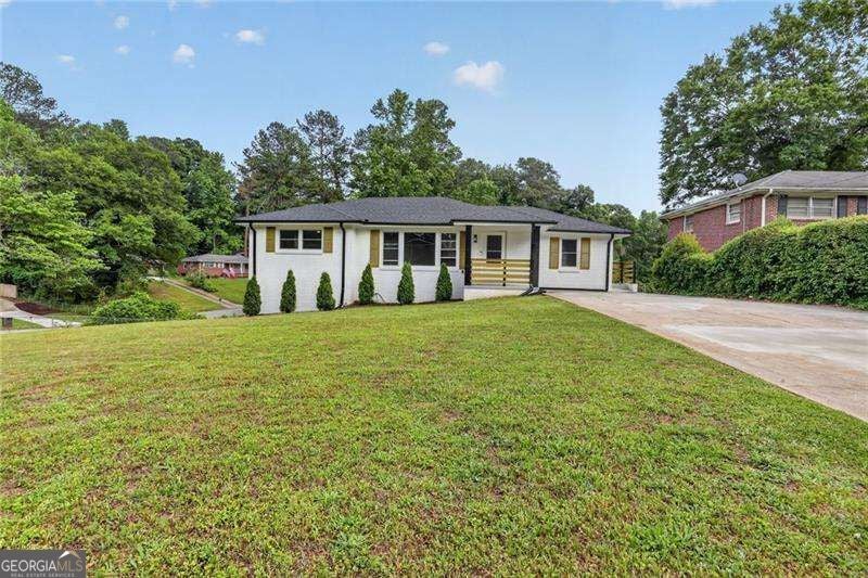 Photo of 3081 Glendale Court, Decatur, GA 30032 (MLS # 10839593)