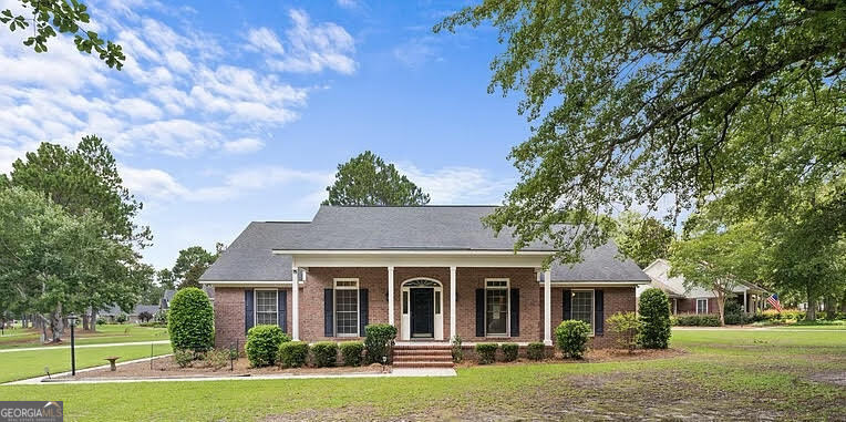 1009 Hunters Pointe DR