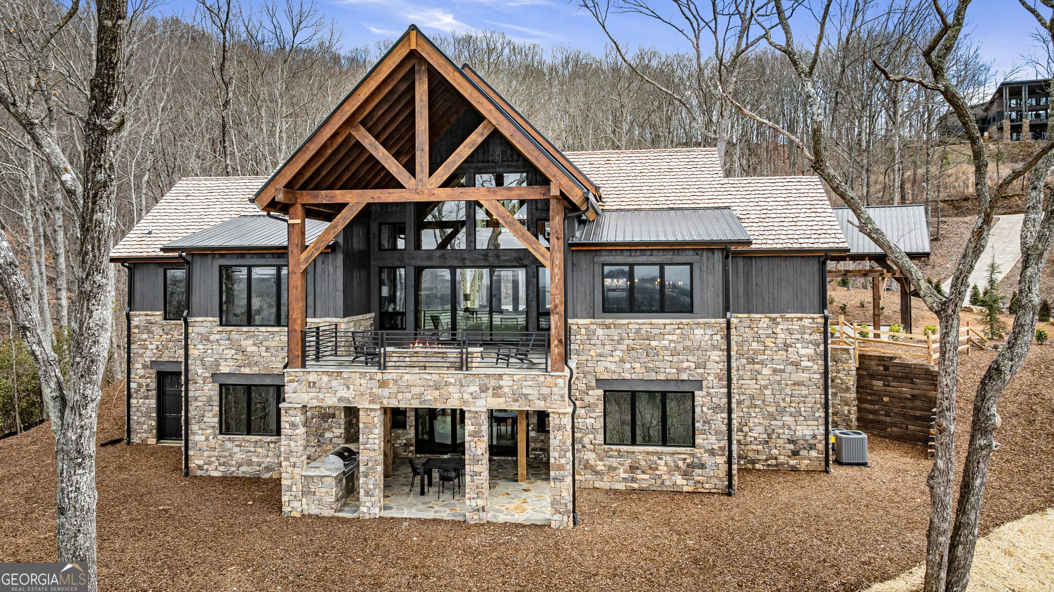 899 Dana RD