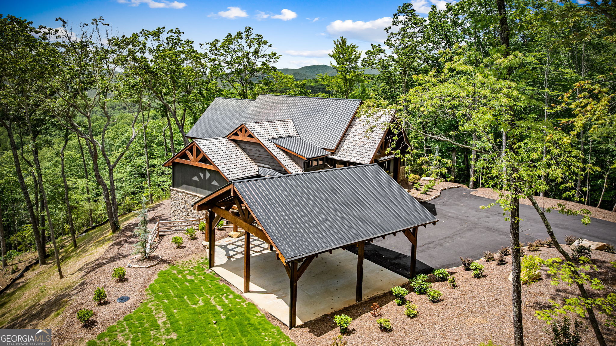 899 Dana RD