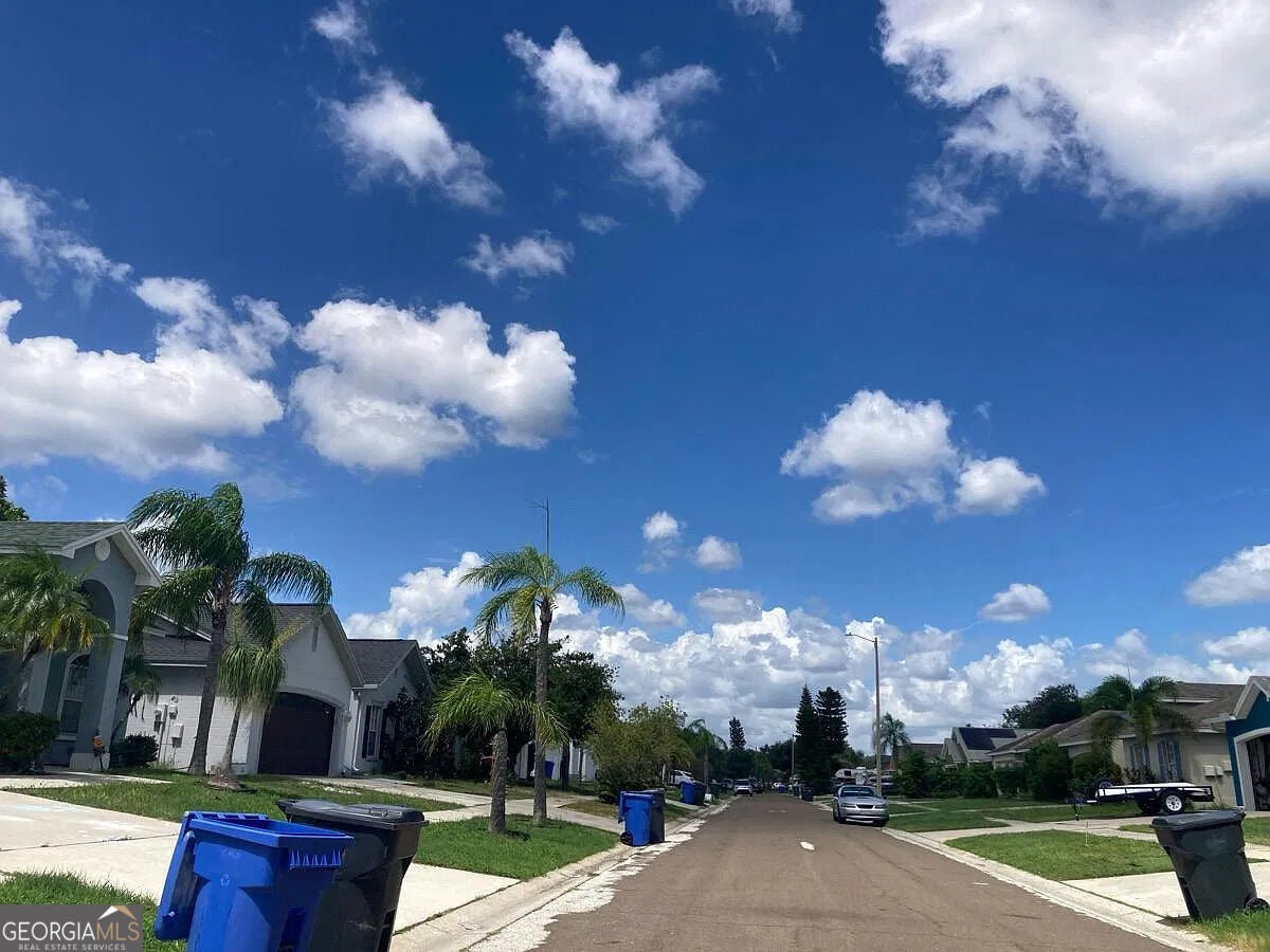 211 Lookout DR