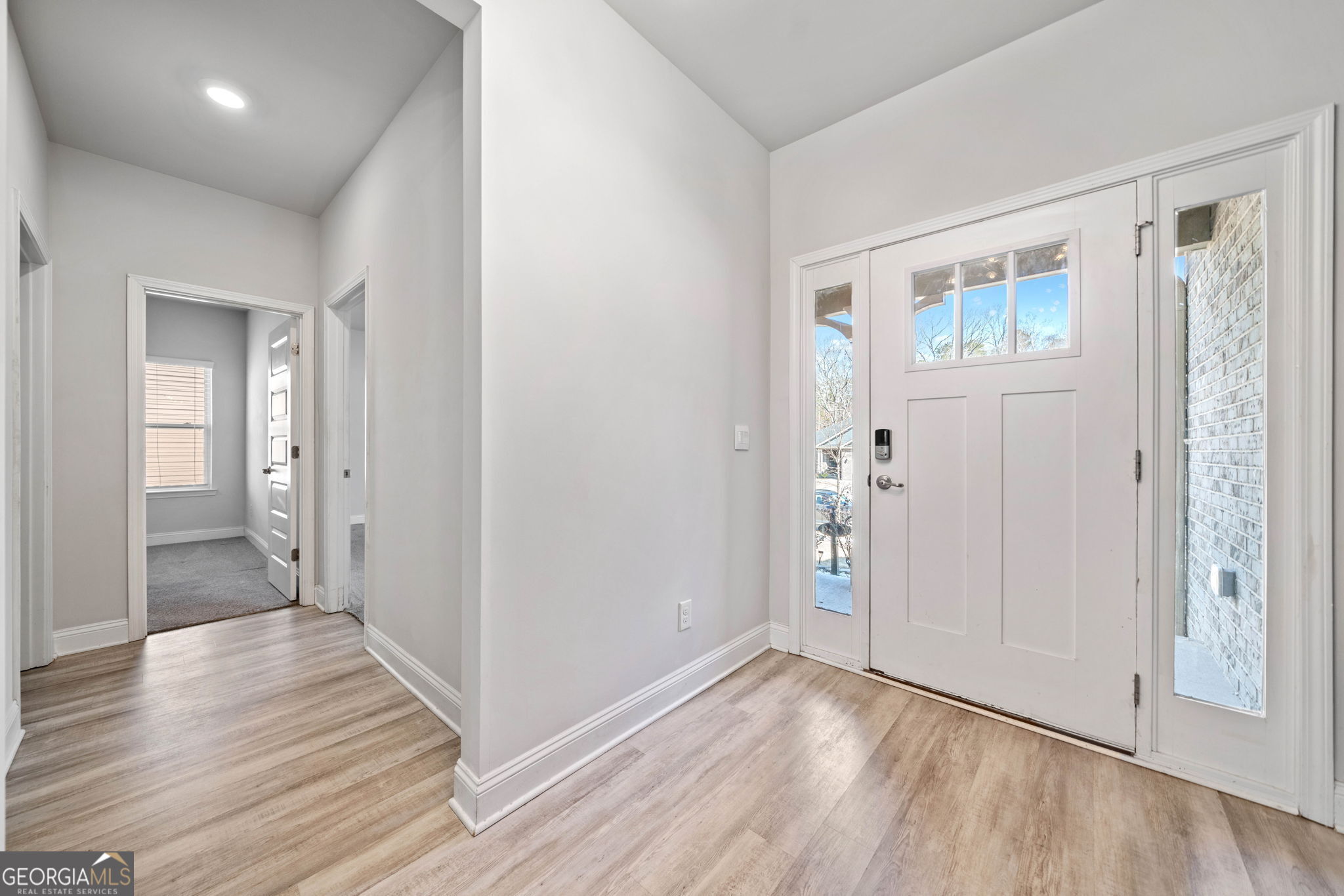 Dawsonville, Georgia 30534, United States, 5 Bedrooms Bedrooms, ,4 BathroomsBathrooms,Residential,Active,77535