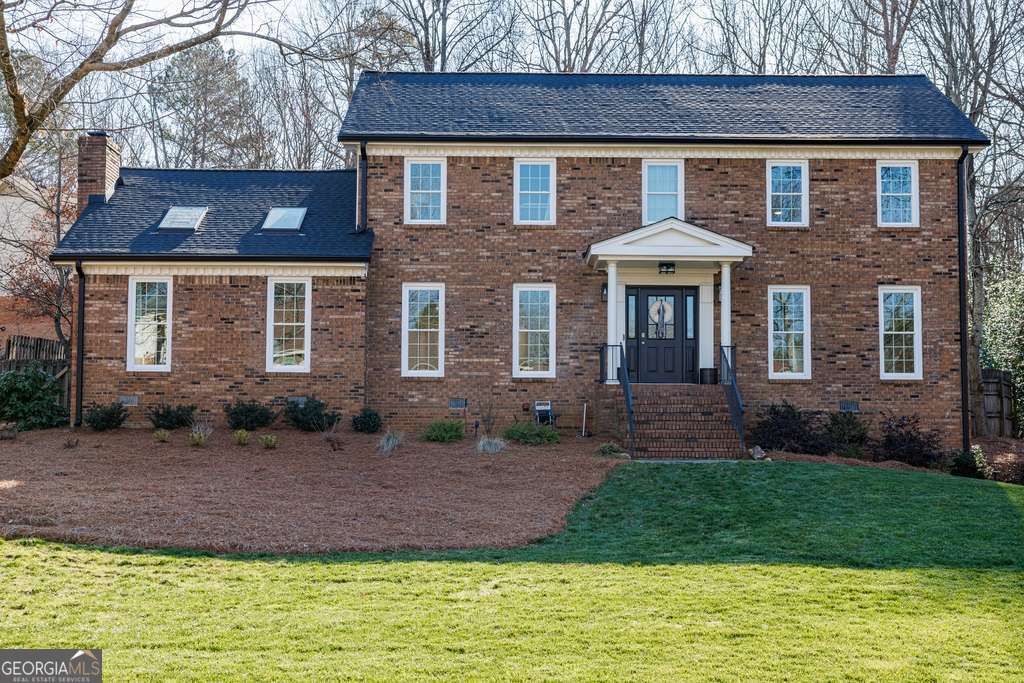 Photo of 6417 Rosecommon Drive, Peachtree Corners, GA 30092 (MLS # 10689764)