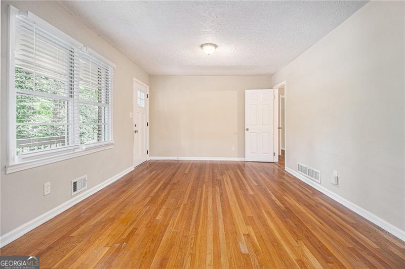 6465 SHERWOOD TRL