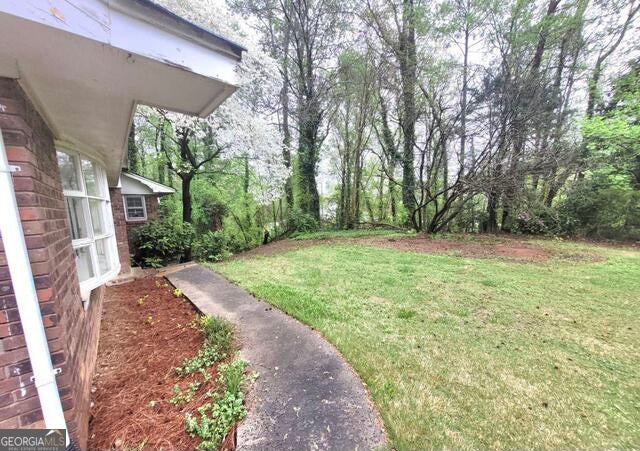 1256 E Piedmont RD