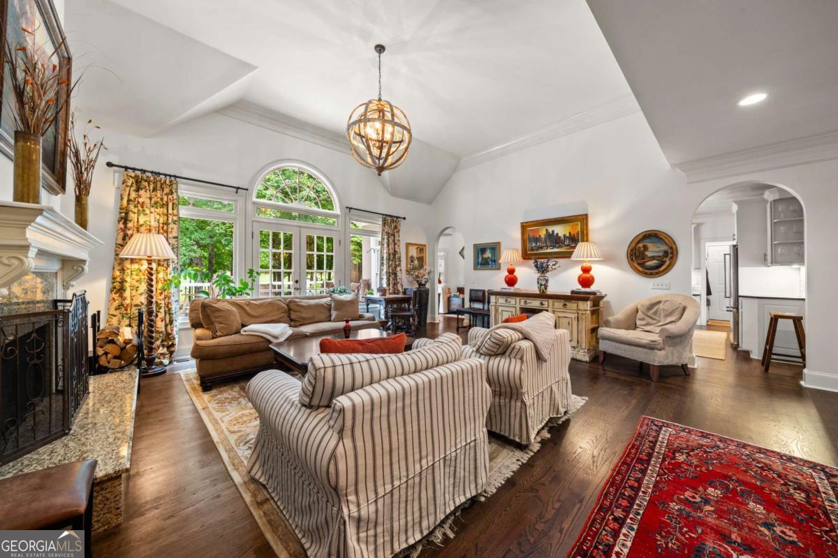 6275 Polo DR