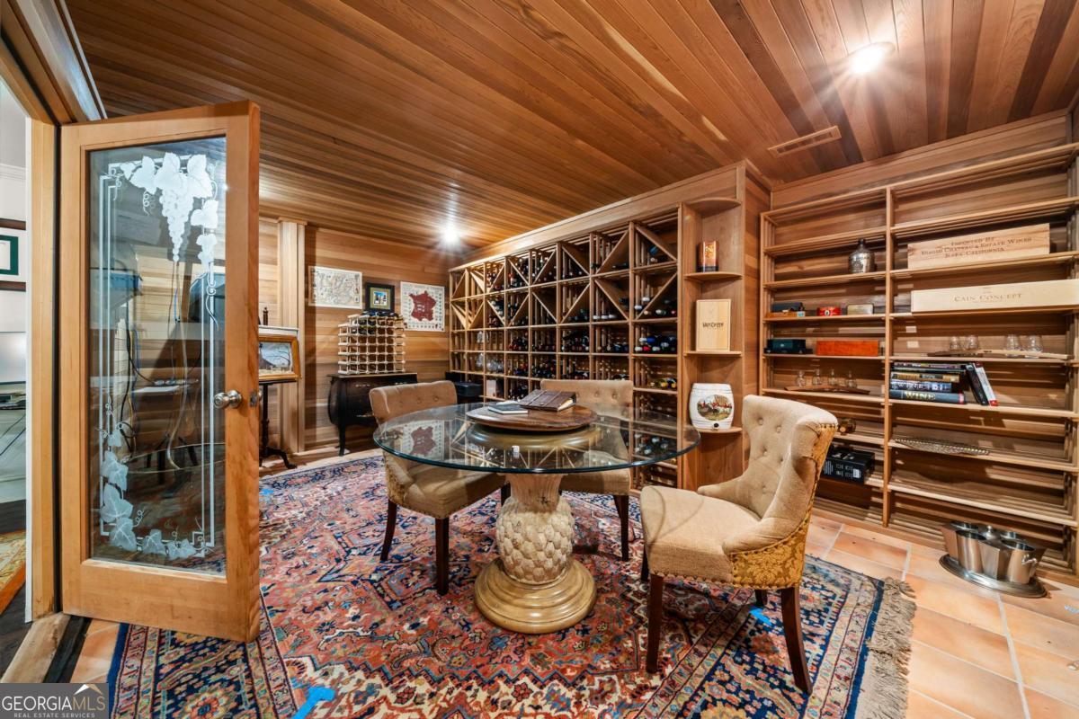 6275 Polo DR