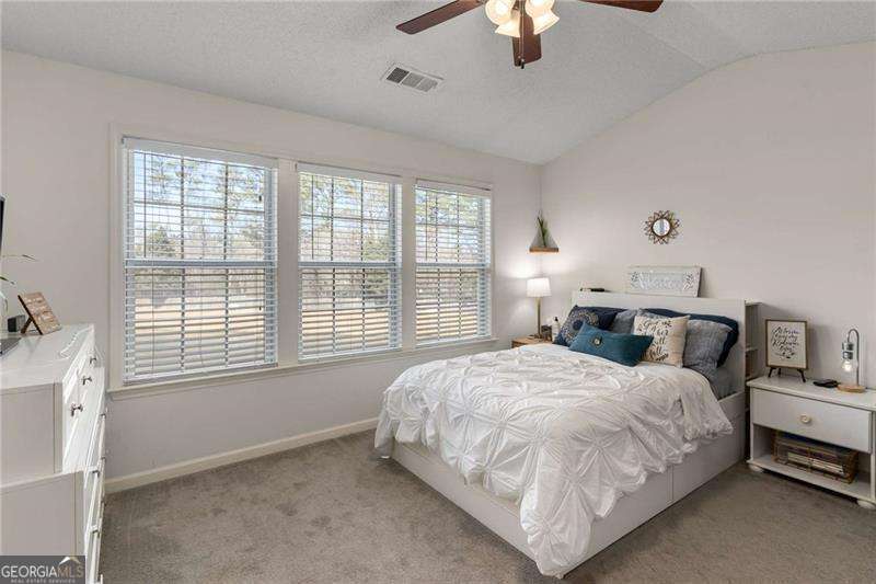 Cedarlake - Residential