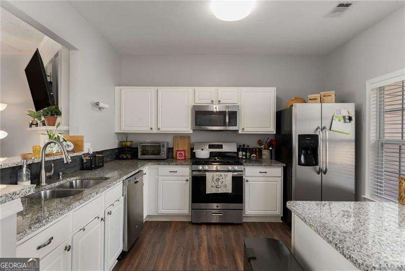 Cedarlake - Residential